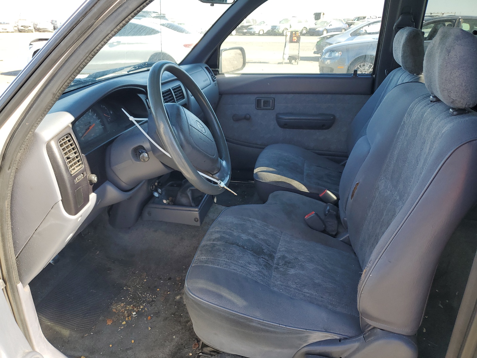 4TAVN52N5YZ671714 2000 Toyota Tacoma Xtracab