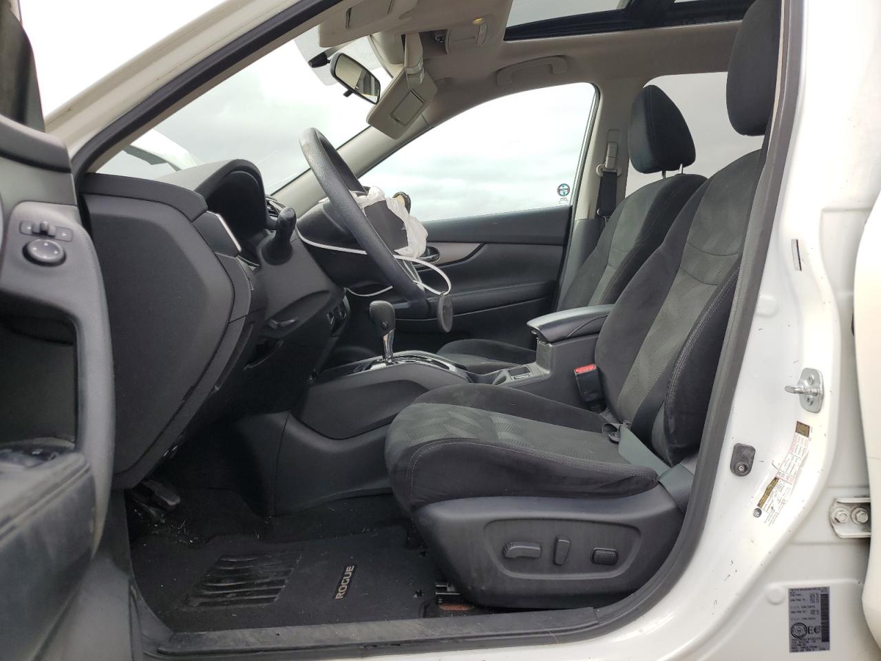 2015 Nissan Rogue S VIN: 5N1AT2MV8FC859224 Lot: 62507654