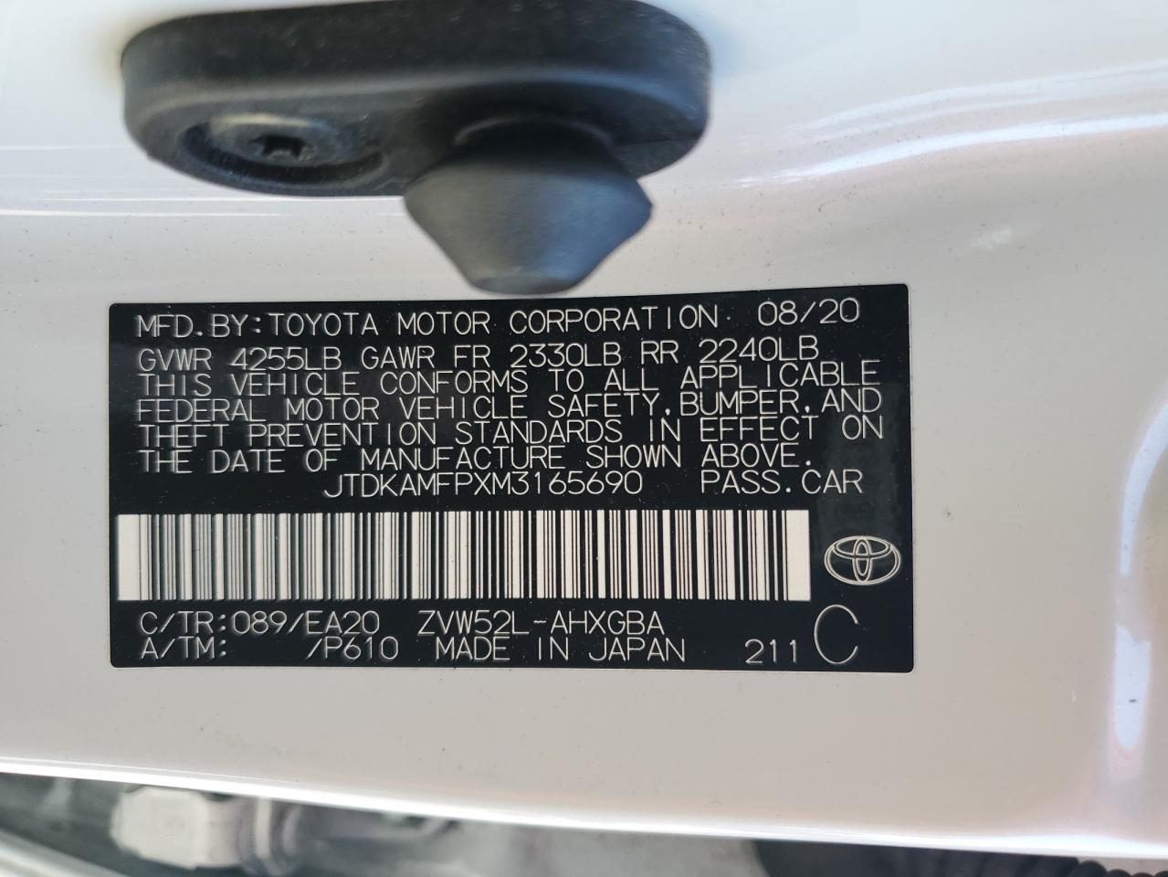 JTDKAMFPXM3165690 2021 Toyota Prius Prime Le