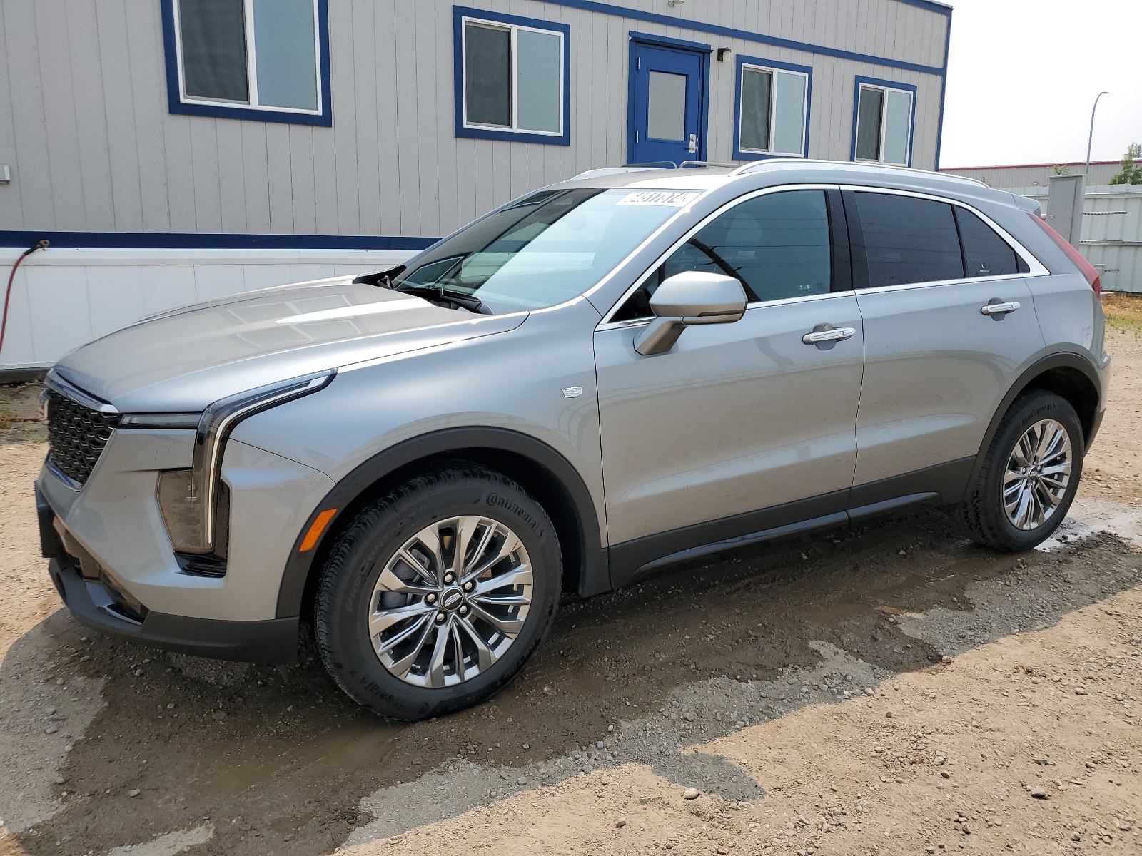 2024 Cadillac Xt4 Premium Luxury vin: 1GYFZDR44RF210408