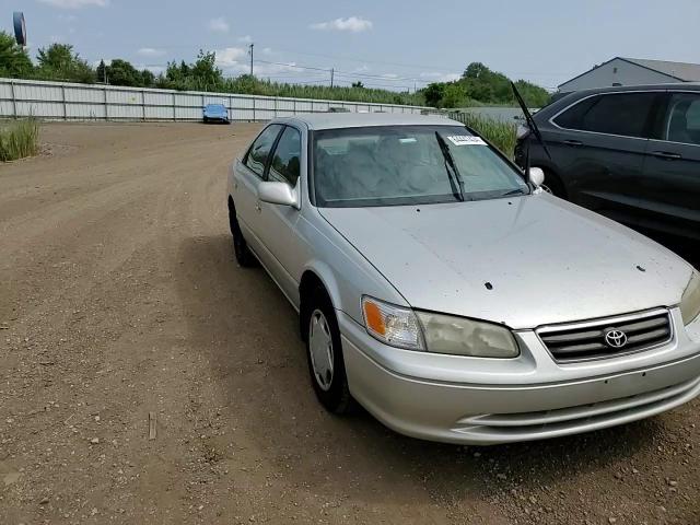 2000 Toyota Camry Ce VIN: 4T1BG22KXYU695408 Lot: 64447434