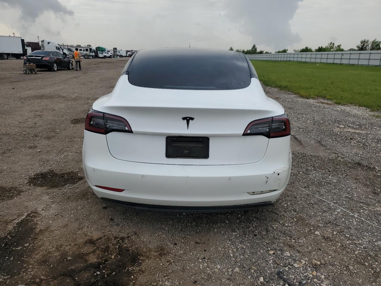 2021 Tesla Model 3 VIN: 5YJ3E1EA3MF921593 Lot: 62617114