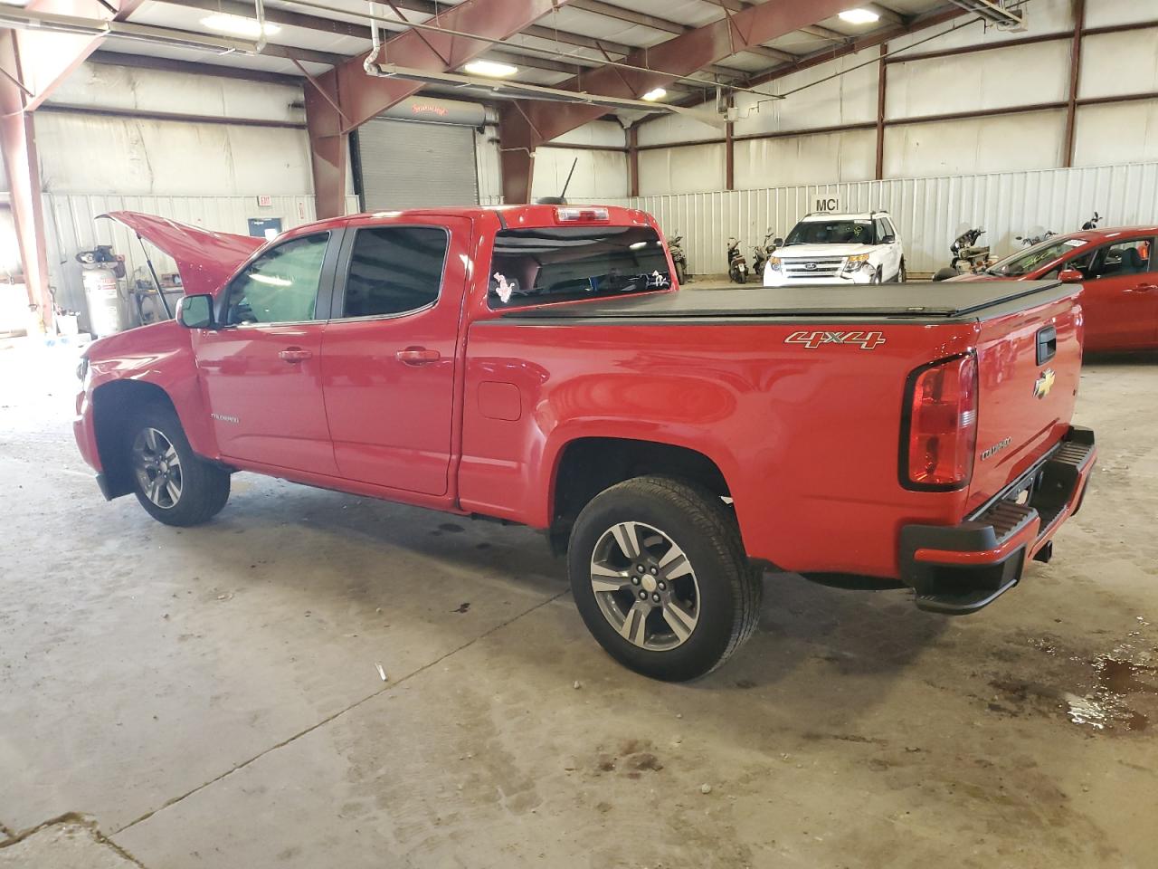 2015 Chevrolet Colorado - Image 2