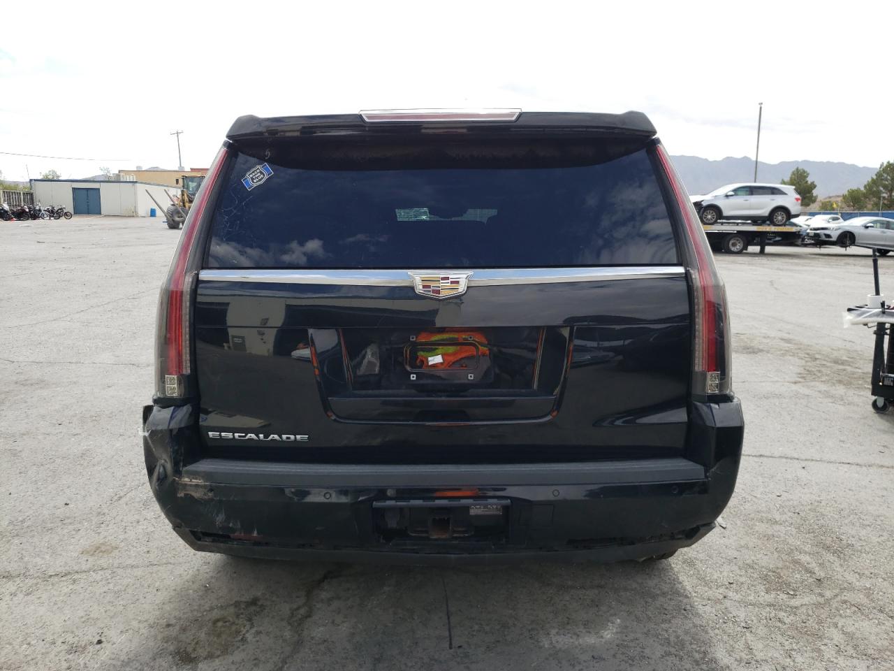 2015 Cadillac Escalade Luxury VIN: 1GYS4MKJ0FR720813 Lot: 64105124