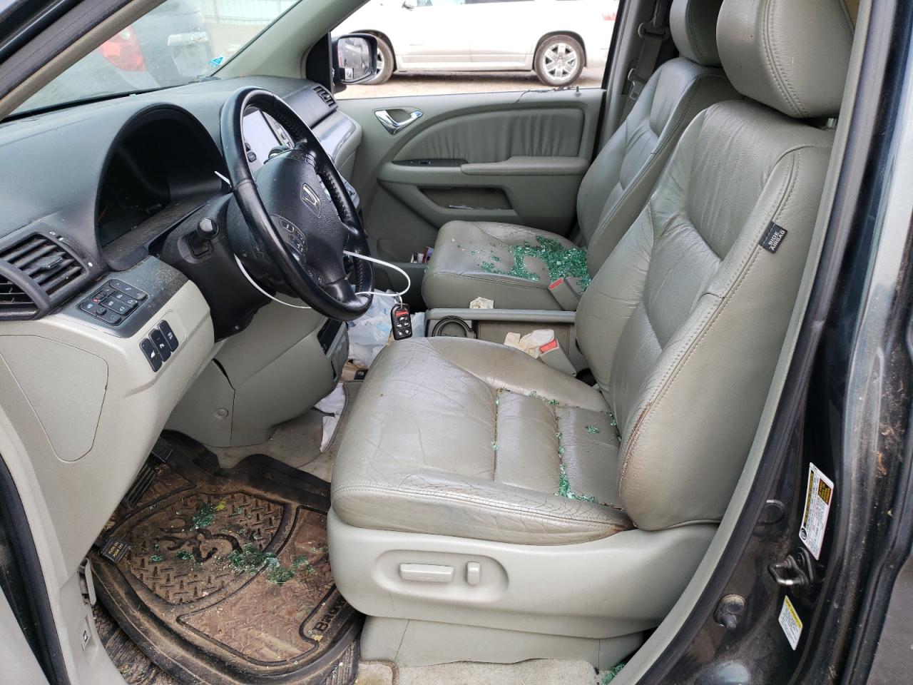 2006 Honda Odyssey Touring VIN: 5FNRL38846B043521 Lot: 64062834