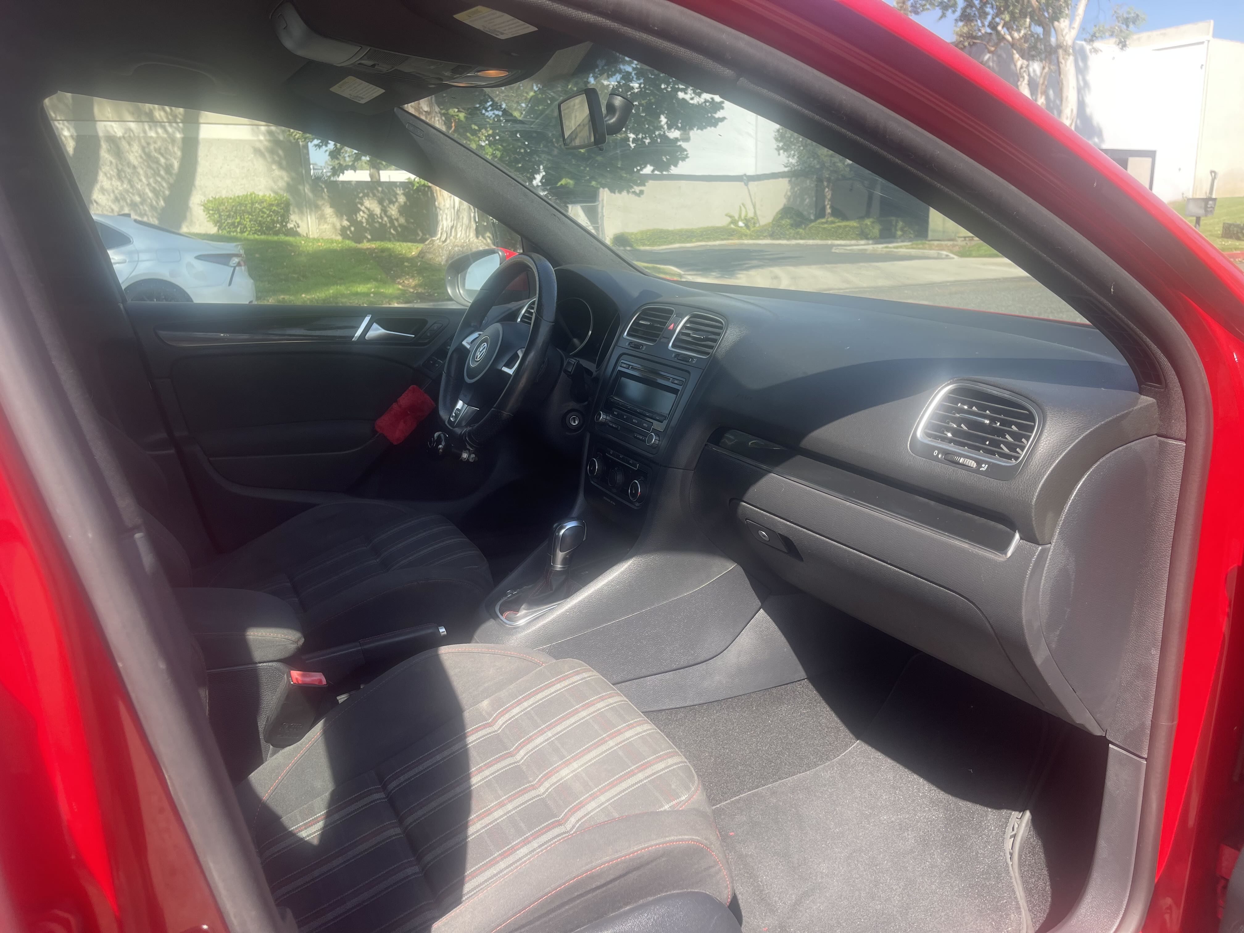 2013 Volkswagen Gti vin: WVWHD7AJ8DW060232