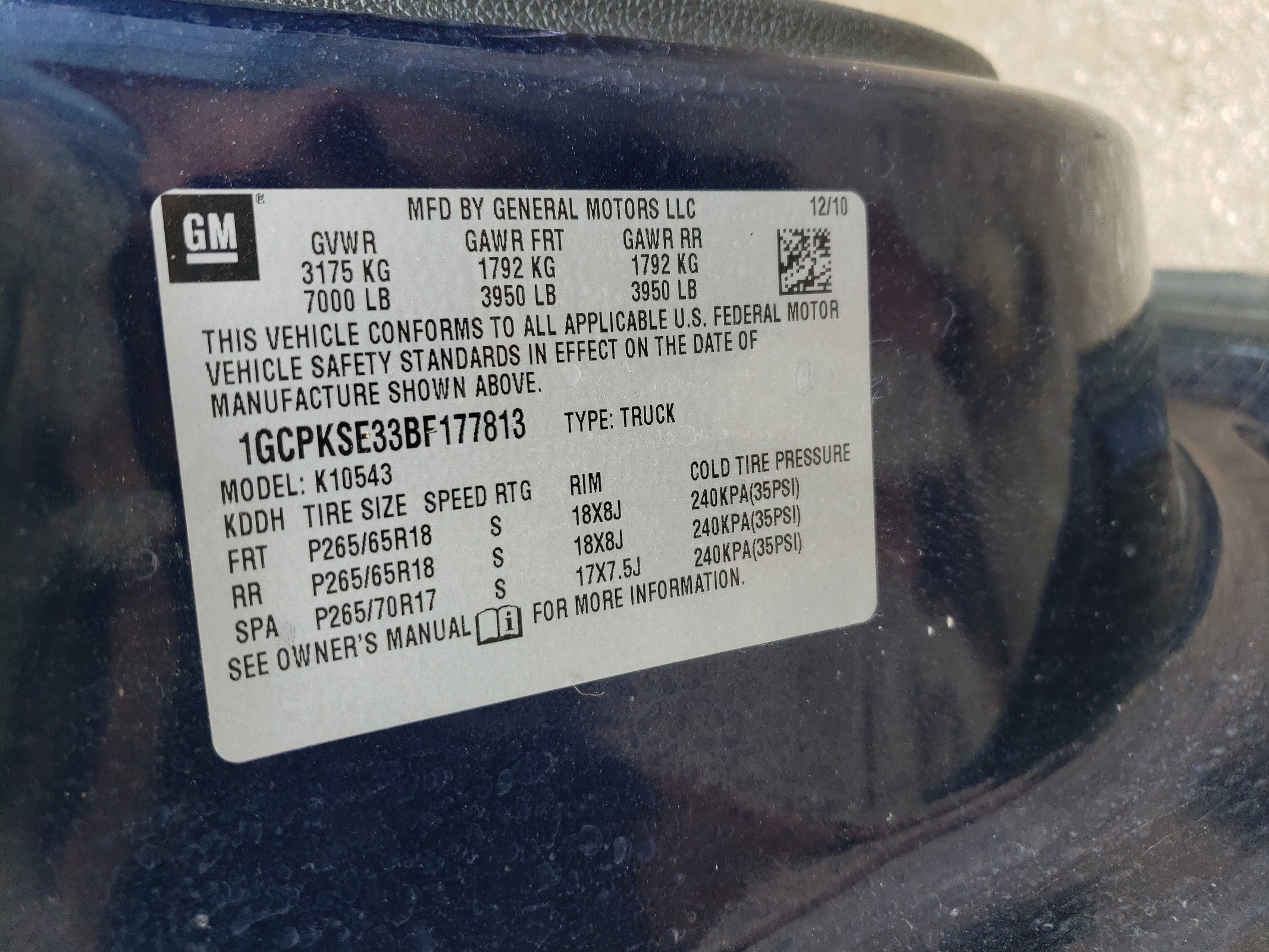 1GCPKSE33BF177813 2011 Chevrolet Silverado K1500 Lt