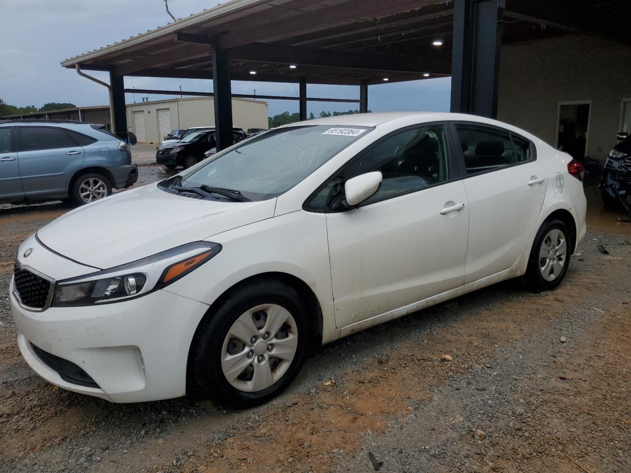 3KPFK4A76JE231694 2018 KIA FORTE - Image 1