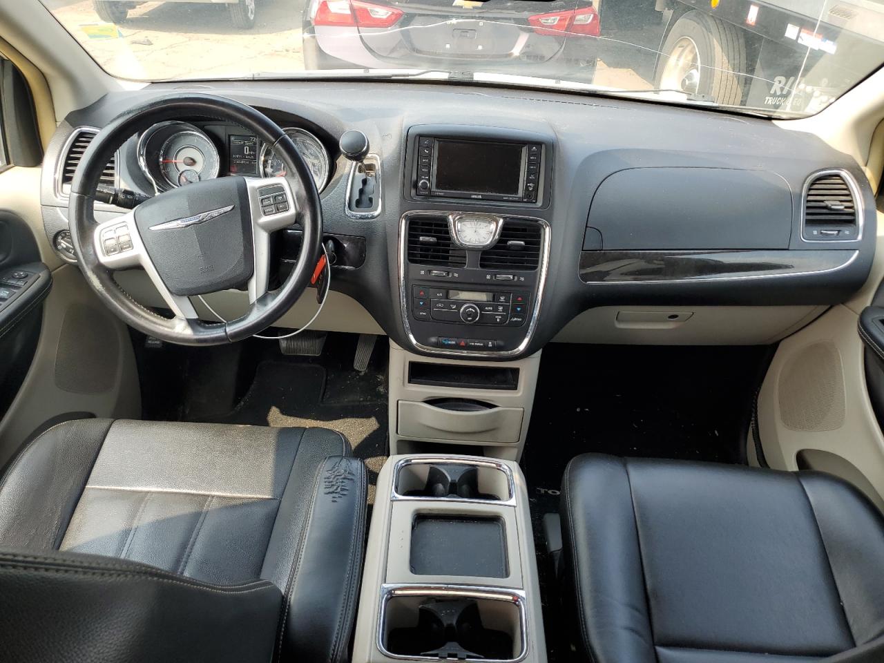 2016 Chrysler Town & Country Touring VIN: 2C4RC1BG1GR280137 Lot: 63788244