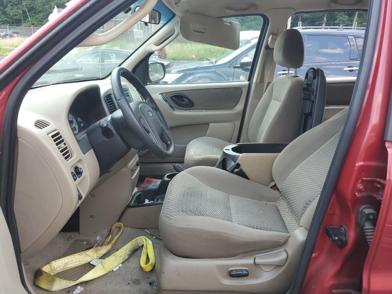 2003 Ford Escape Xlt VIN: 1FMYU93103KC52979 Lot: 64803974