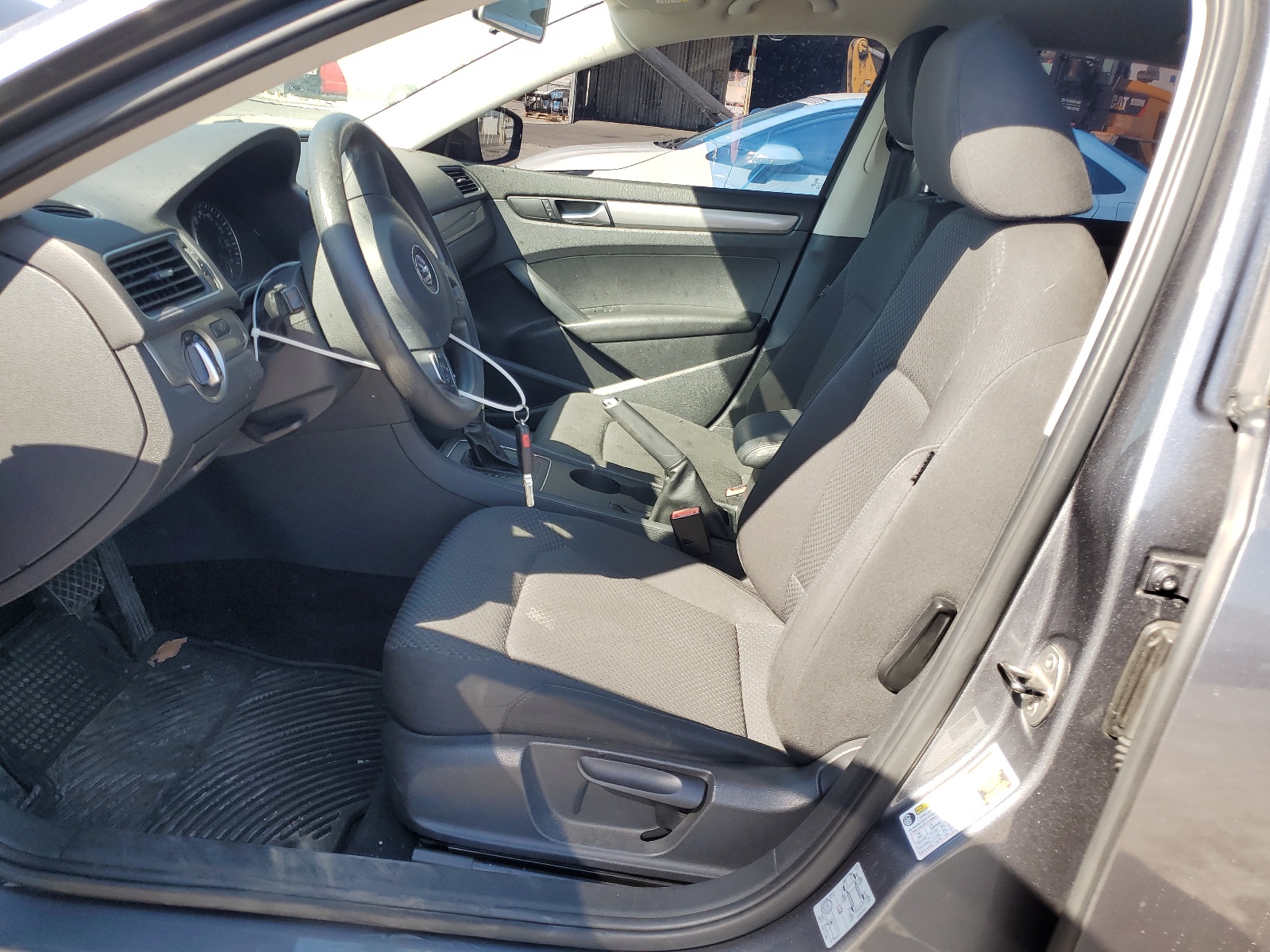 1VWAP7A38DC115609 2013 Volkswagen Passat S