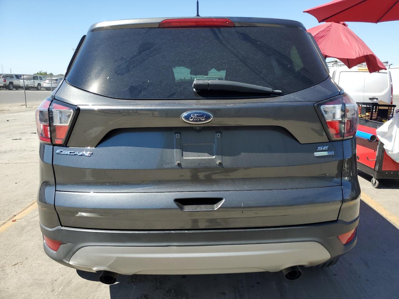 2017 Ford Escape Se VIN: 1FMCU9GD8HUE39879 Lot: 61768094