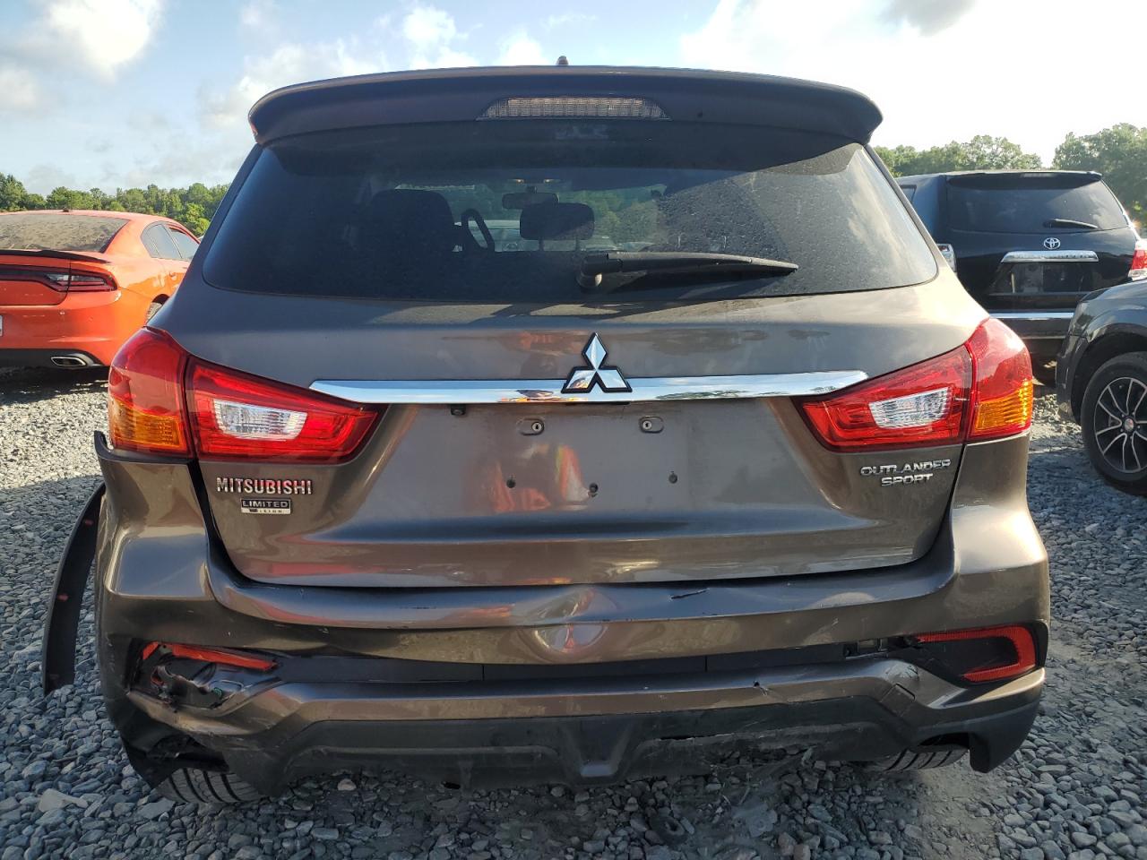 2018 Mitsubishi Outlander Sport Es VIN: JA4AP3AU9JU009674 Lot: 62498724