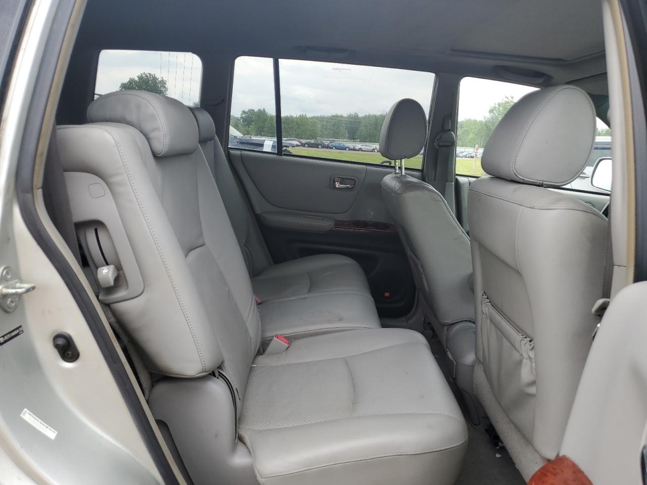 2004 Toyota Highlander VIN: JTEEP21AX40041788 Lot: 61729374