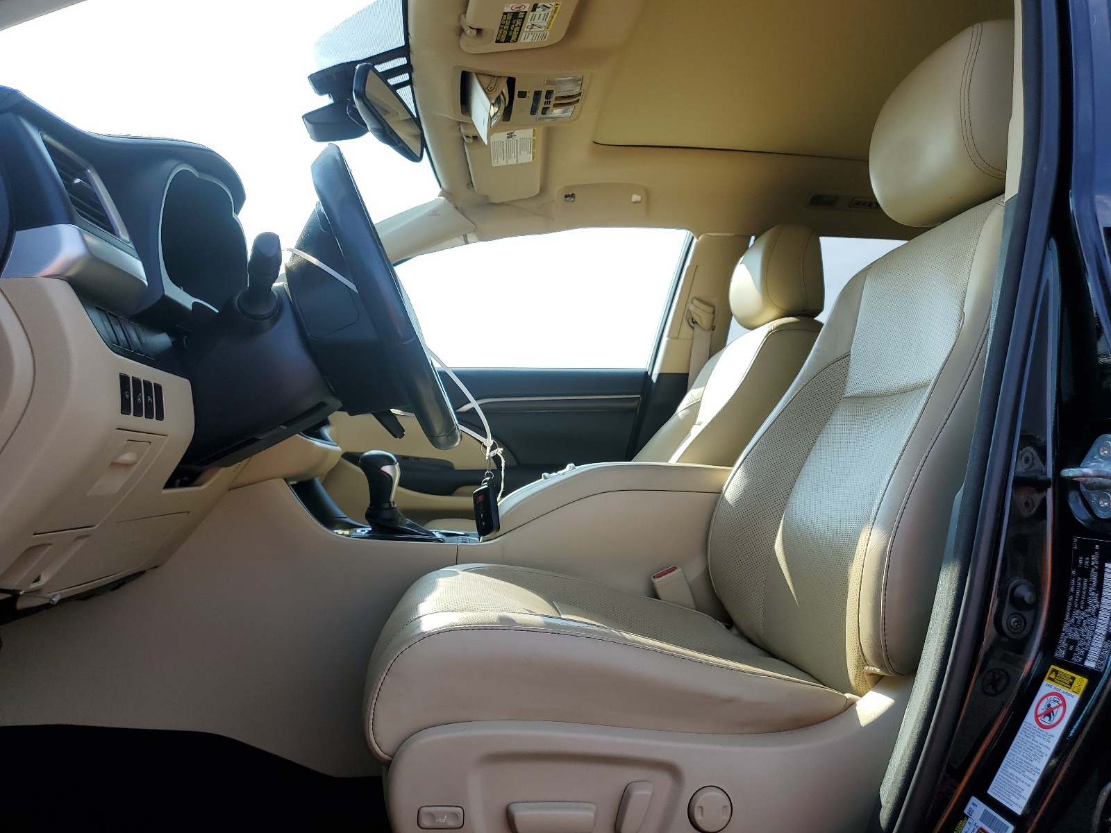 5TDDCRFH2FS010867 2015 Toyota Highlander Hybrid Limited