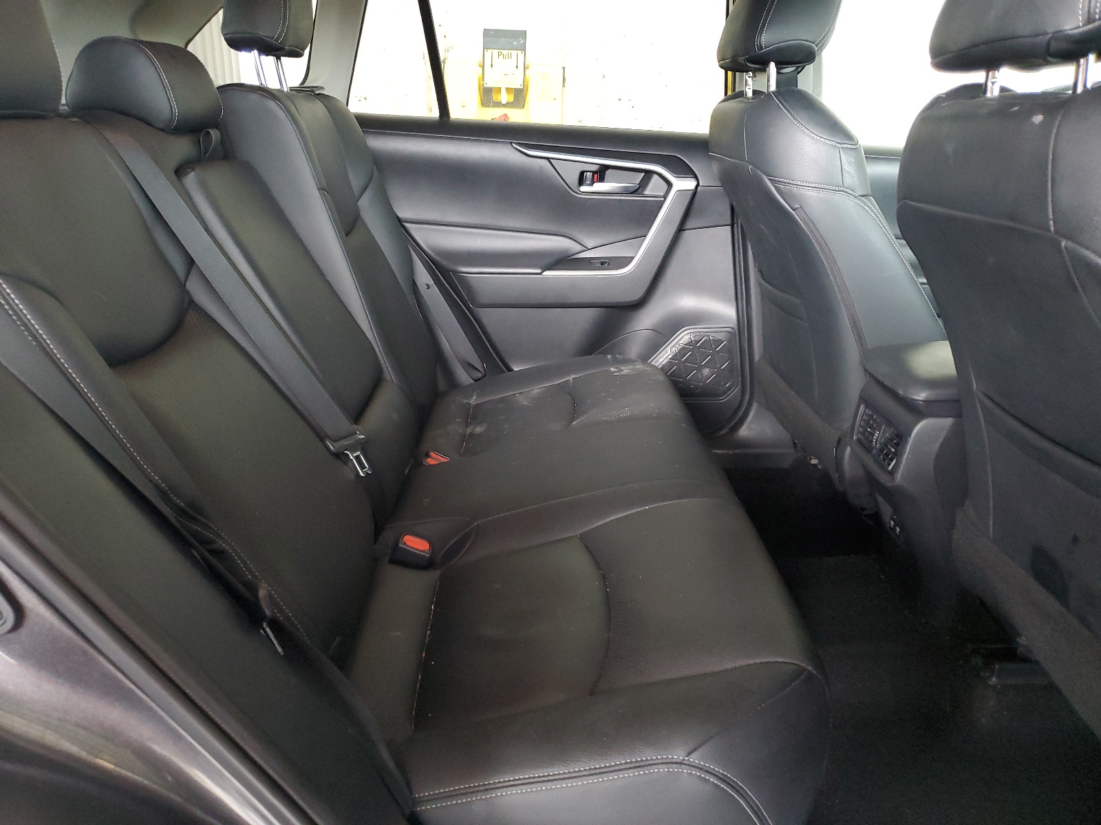 2T3W1RFV3LC068275 2020 Toyota Rav4 Xle