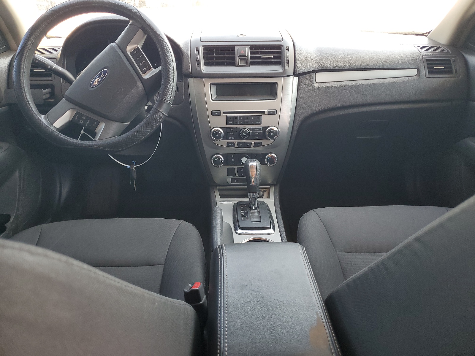 3FAHP0HA4BR267369 2011 Ford Fusion Se