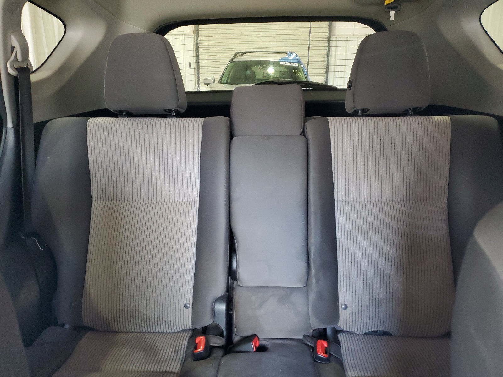 2T3BFREV5FW254744 2015 Toyota Rav4 Le