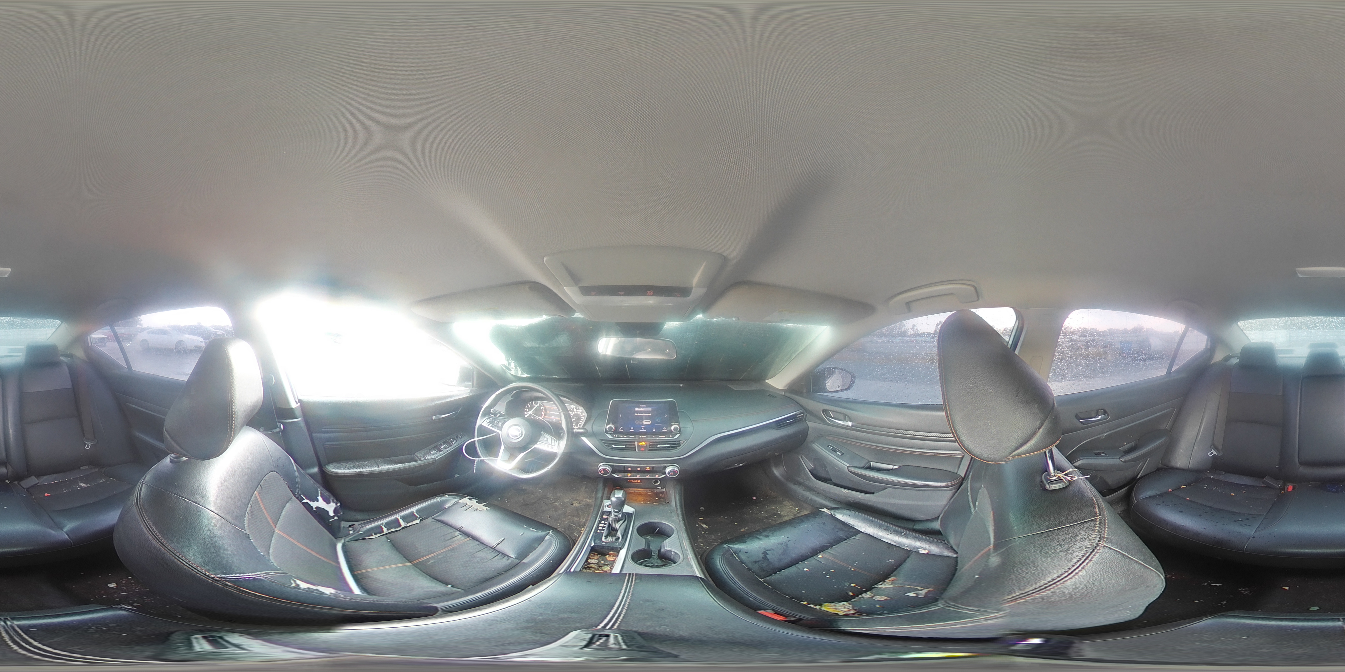 2020 Nissan Altima - Image 12
