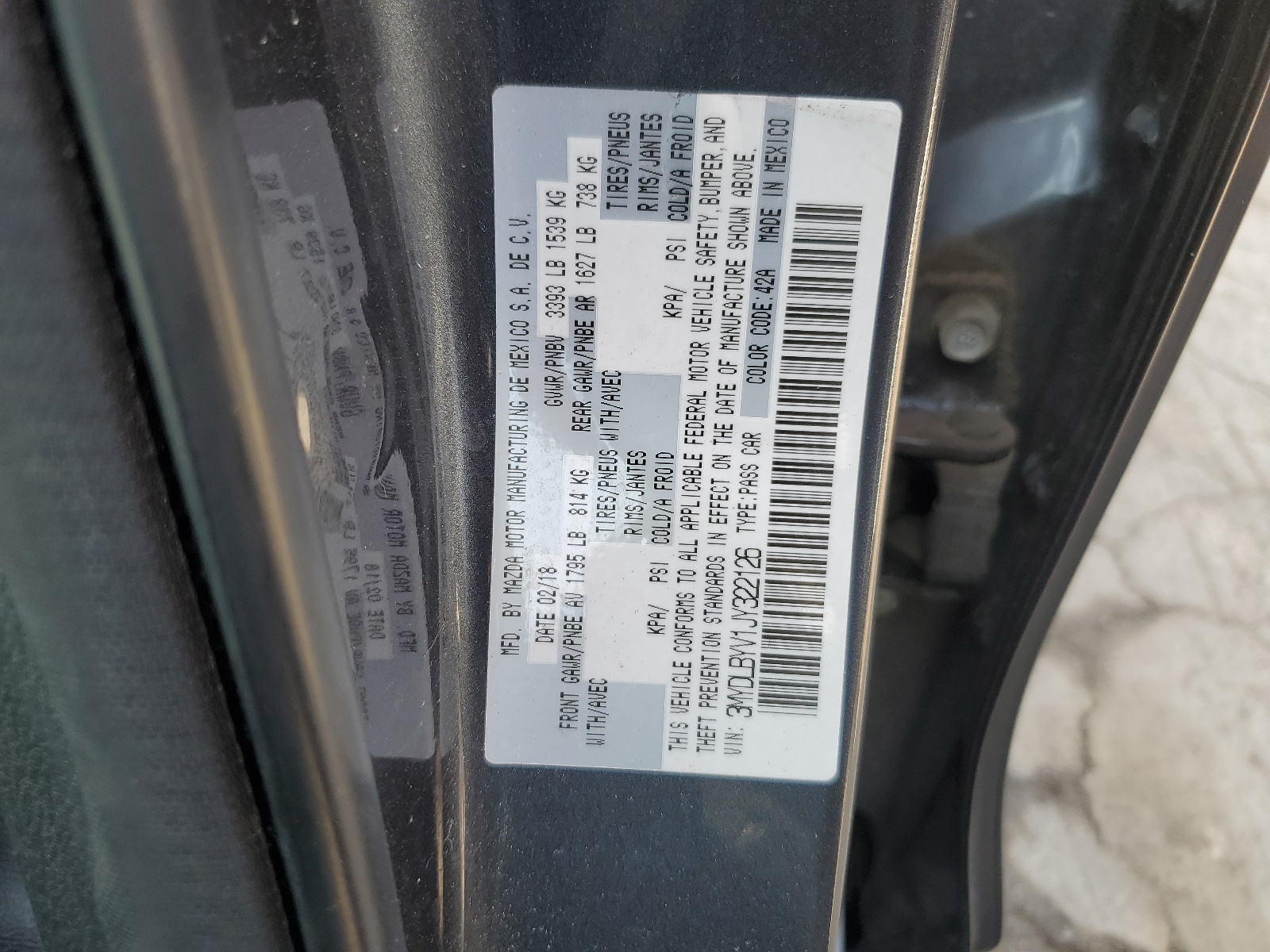 3MYDLBYV1JY322126 2018 Toyota Yaris Ia