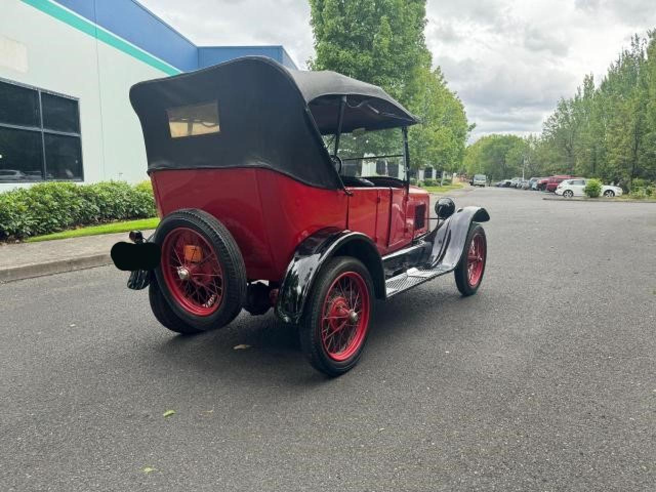 MT1490247 1927 Ford Model-T