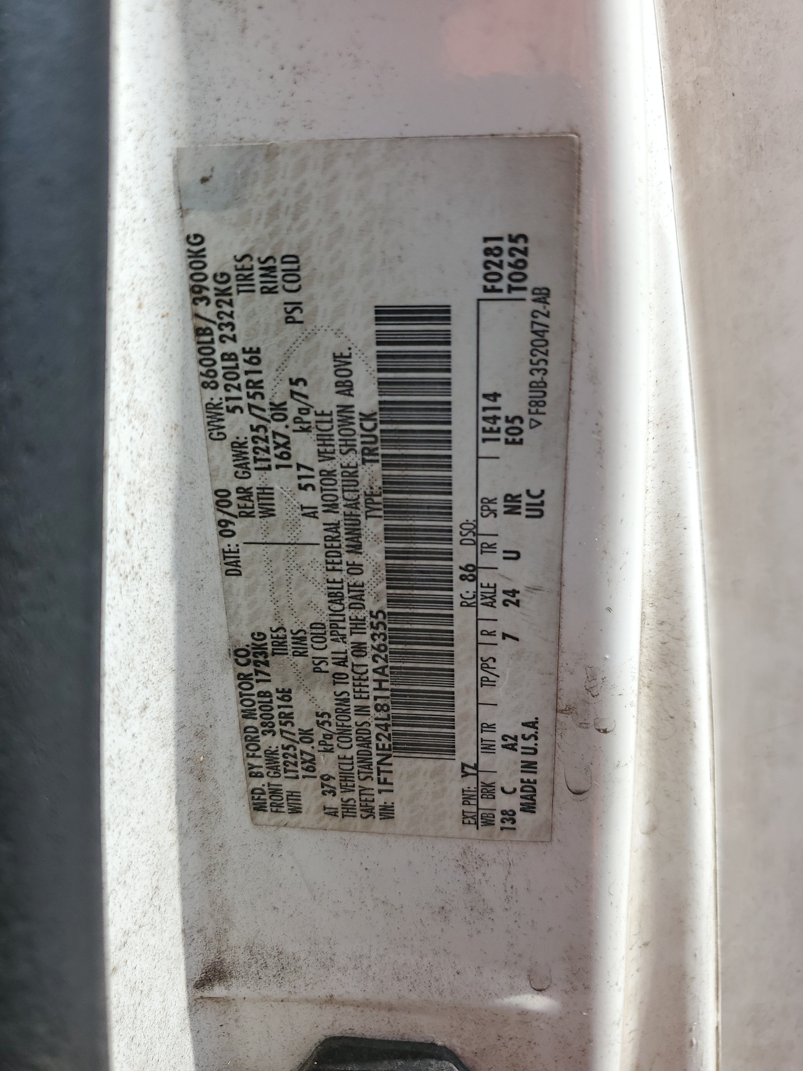 1FTNE24L81HA26355 2001 Ford Econoline E250 Van