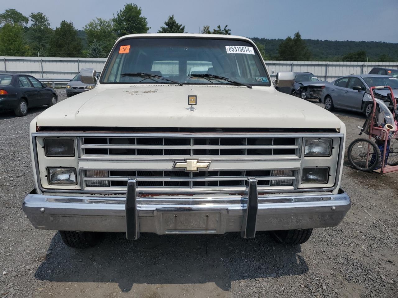 1986 Chevrolet Suburban C2 VIN: 1G8GC26WXGF122203 Lot: 65318614