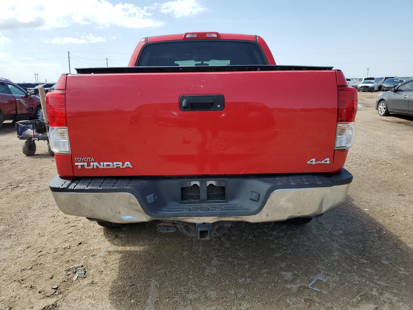 5TFDM5F17BX020162 2011 Toyota Tundra Crewmax Sr5