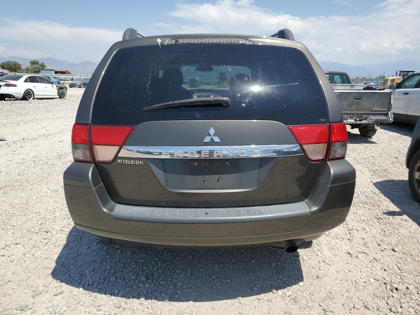 4A4JN2AS4BE027962 2011 Mitsubishi Endeavor Ls