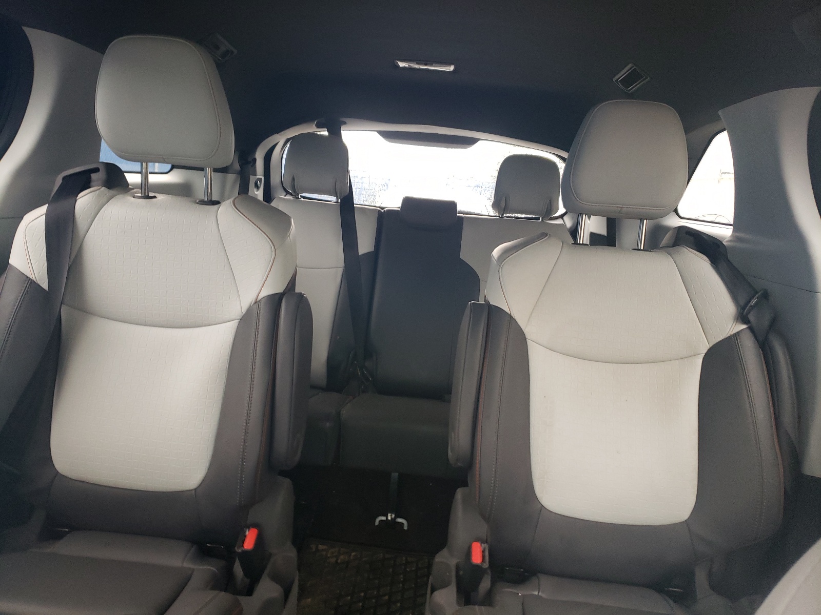 5TDGRKEC2MS058553 2021 Toyota Sienna Le