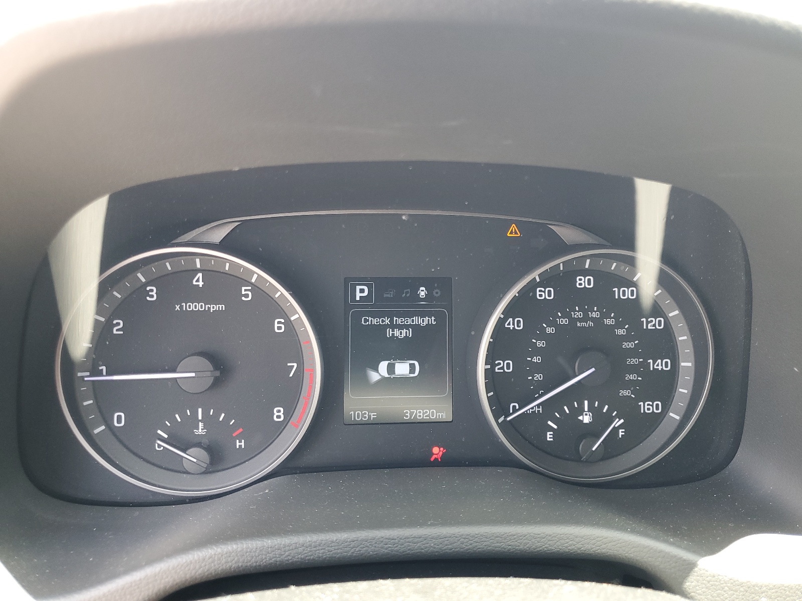 2018 Hyundai Elantra Sel vin: KMHD84LF3JU612202