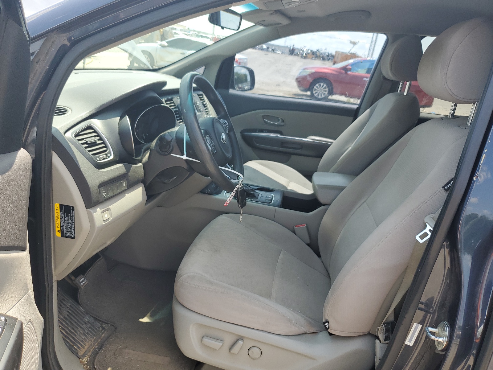 KNDMB5C11F6021216 2015 Kia Sedona Lx