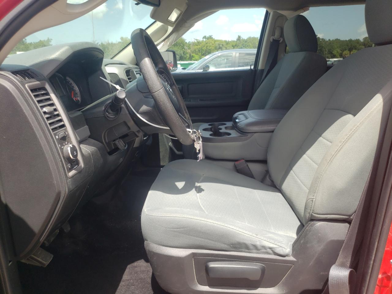 2016 Ram 1500 St VIN: 3C6RR6KTXGG376063 Lot: 63932834