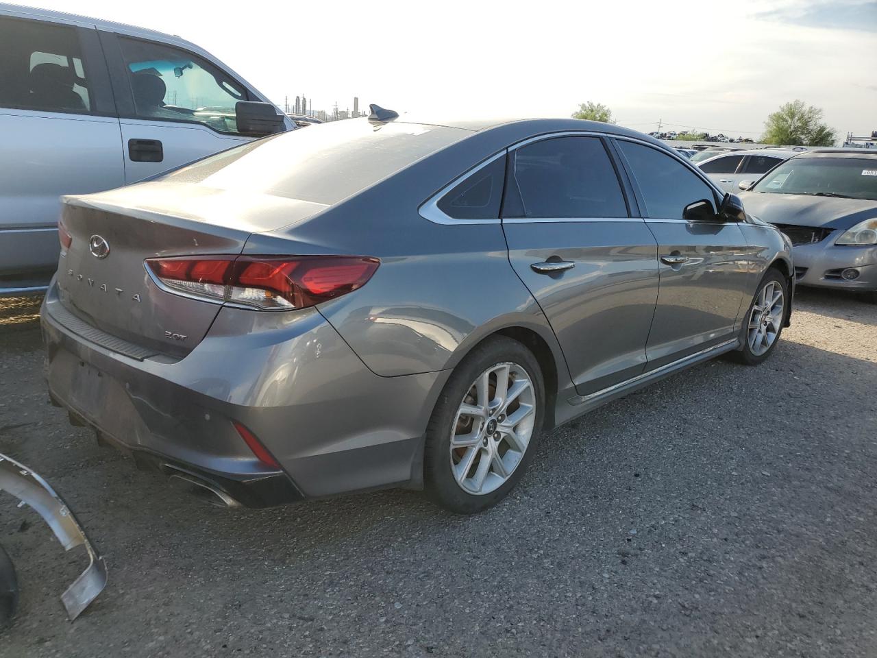 2018 Hyundai Sonata - Image 3
