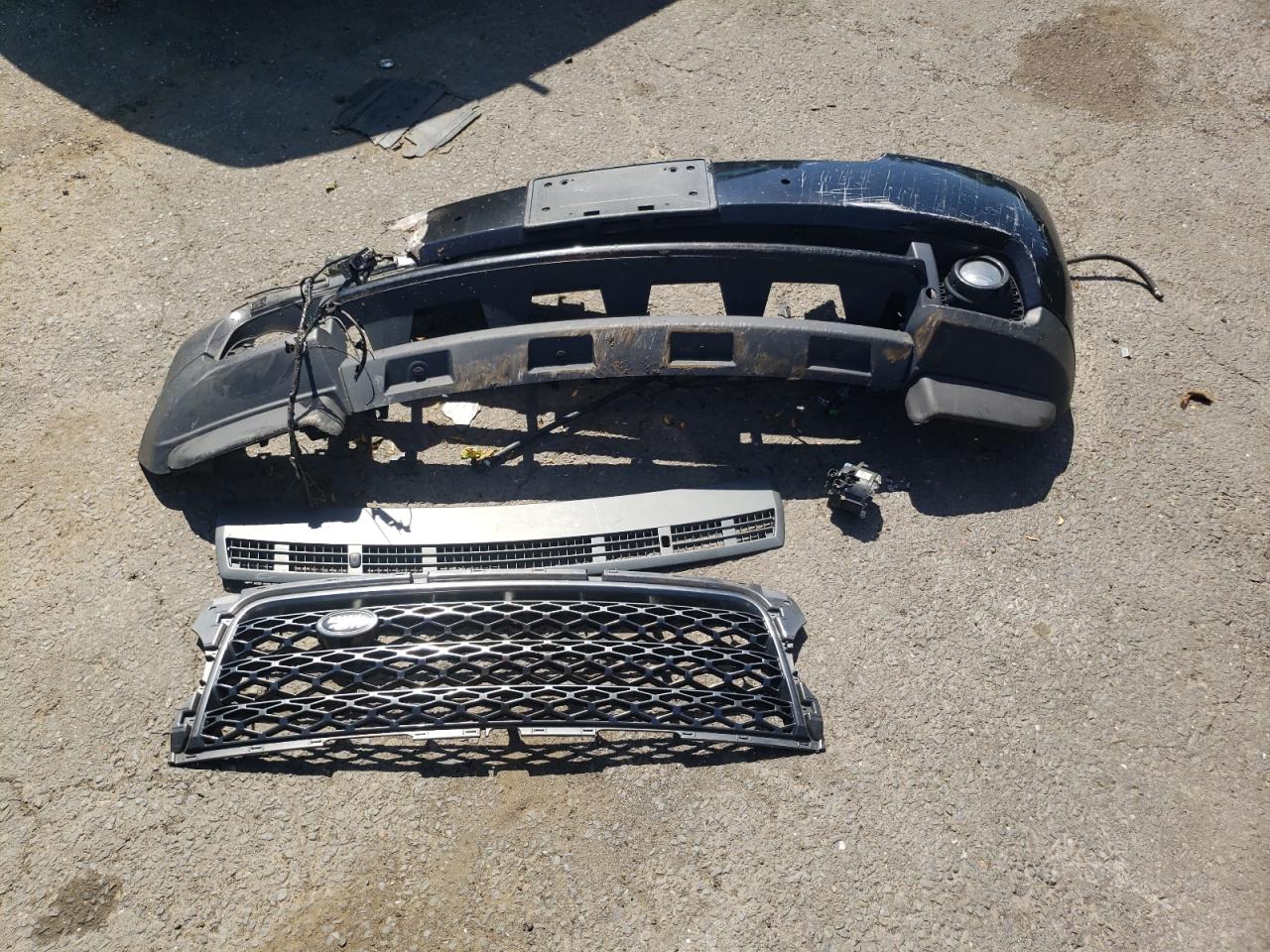 2011 Land Rover Range Rover Hse Luxury VIN: SALMF1D43BA359304 Lot: 61091264