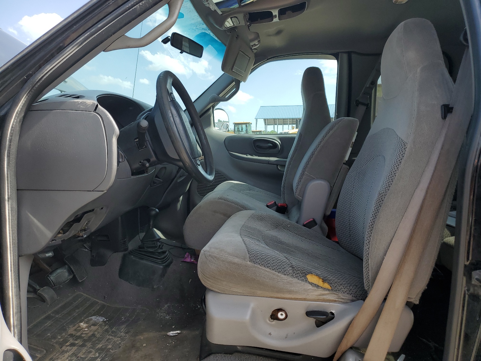 1FTRX18L8YNB20361 2000 Ford F150