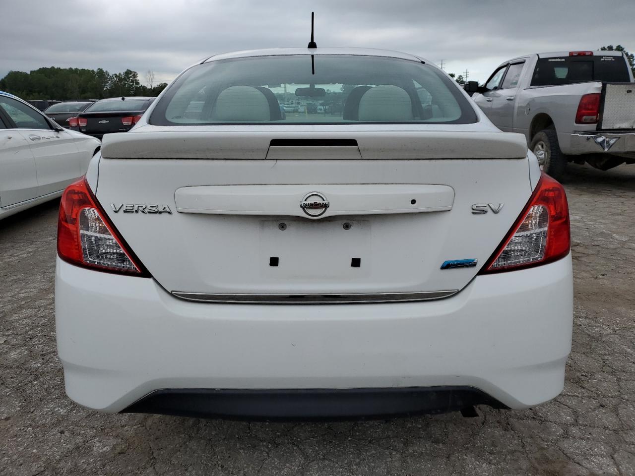 2015 Nissan Versa S VIN: 3N1CN7AP4FL879858 Lot: 65289604