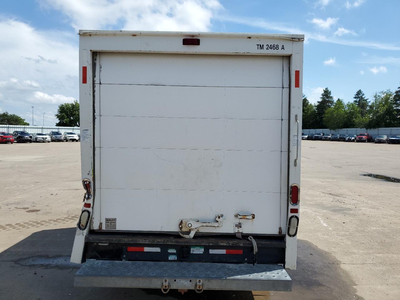 2007 GMC Savana Cutaway G3500 VIN: 1GDGG31V571904643 Lot: 61702434