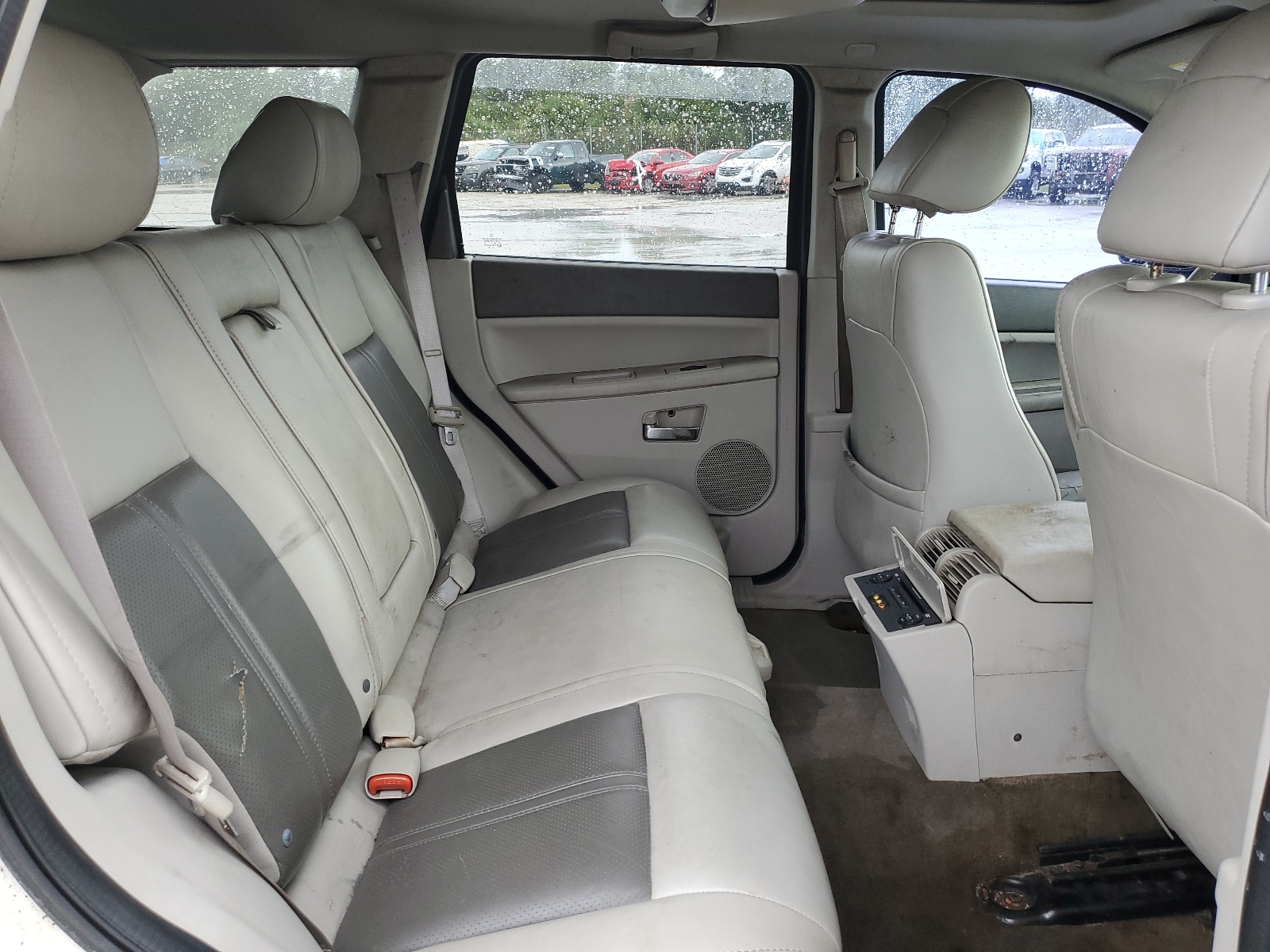 1J8HR58235C552800 2005 Jeep Grand Cherokee Limited