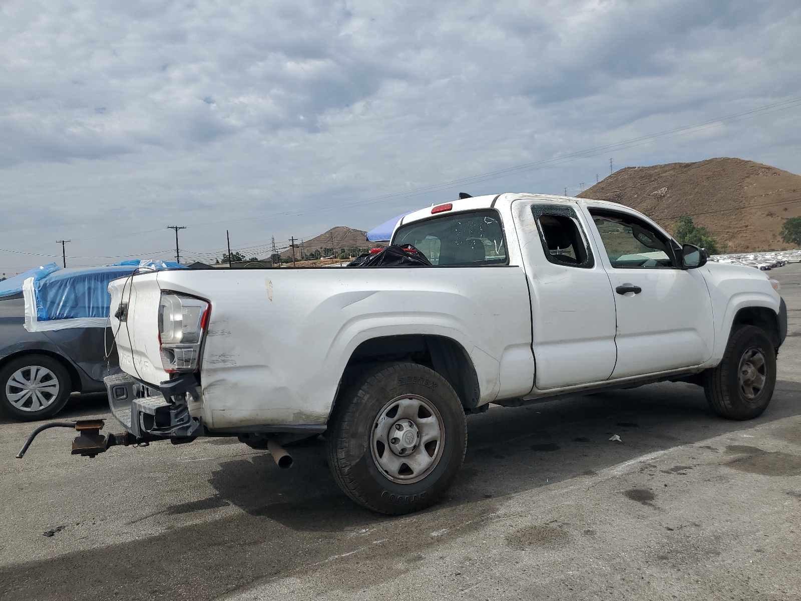 5TFRX5GN4HX092184 2017 Toyota Tacoma Access Cab