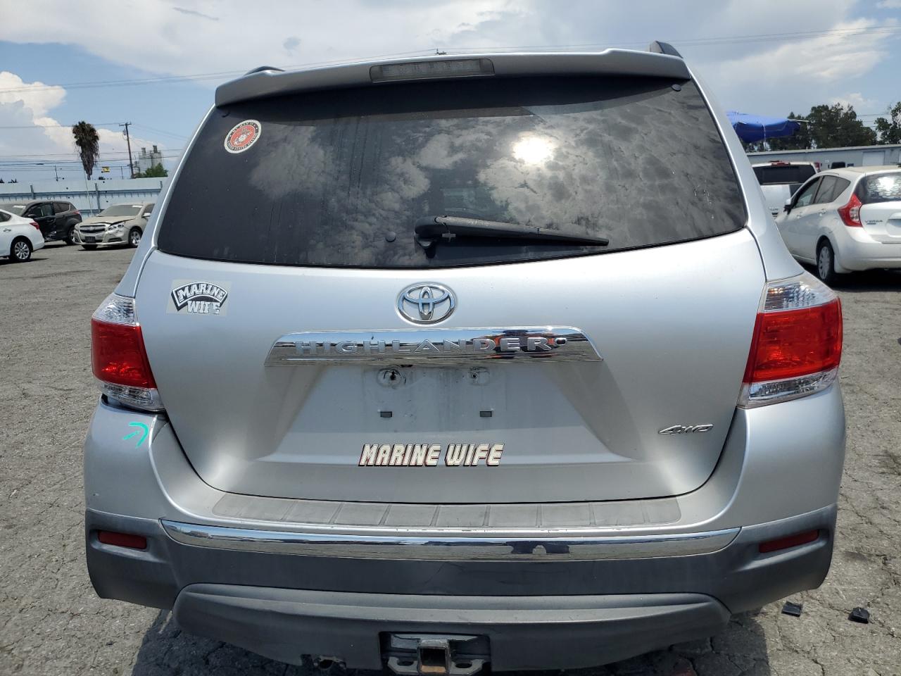 2011 Toyota Highlander Base VIN: 5TDBK3EHXBS049306 Lot: 63860964
