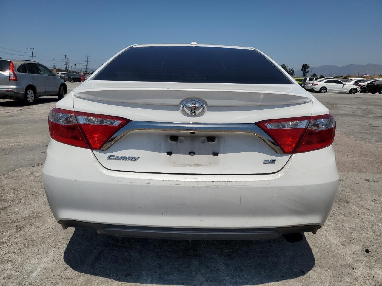 2017 Toyota Camry Le VIN: 4T1BF1FK3HU353354 Lot: 64516644