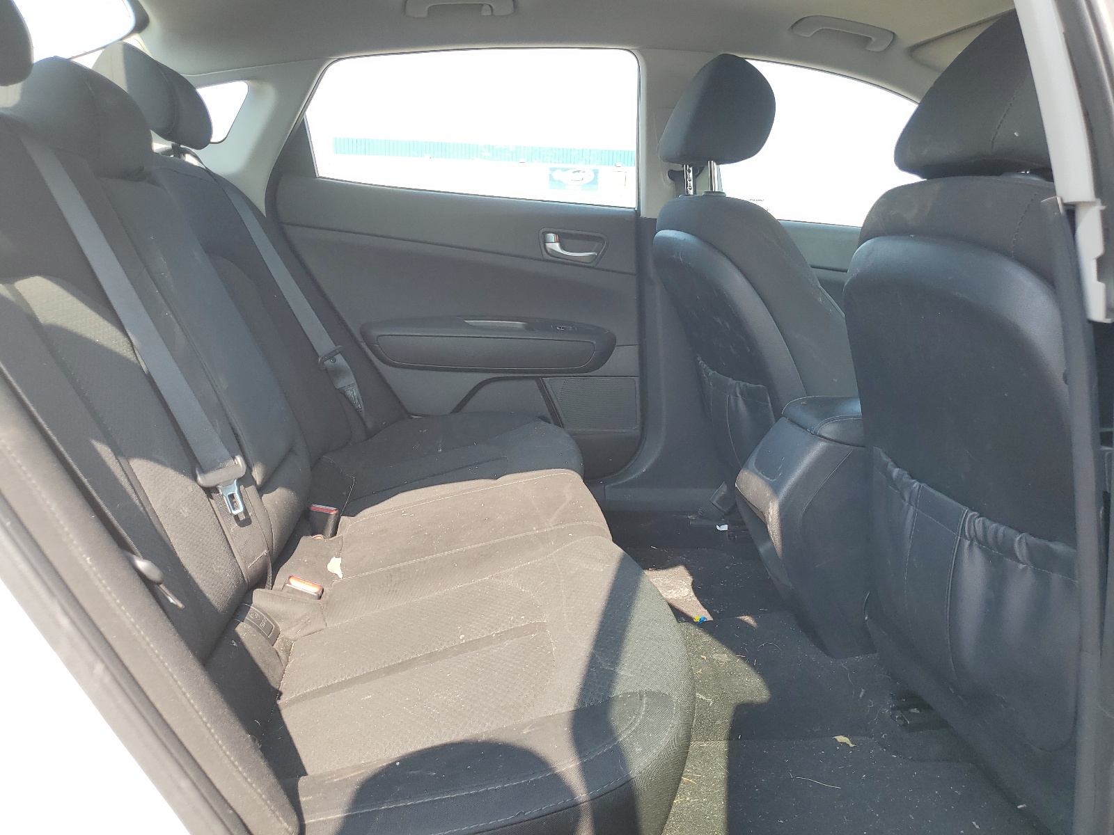 5XXGT4L32HG170907 2017 Kia Optima Lx