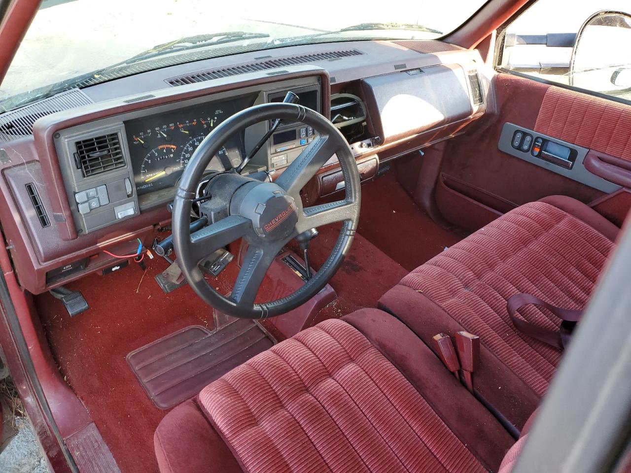 1994 Chevrolet Gmt-400 K2500 VIN: 1GCGK29F8RE306357 Lot: 62472834