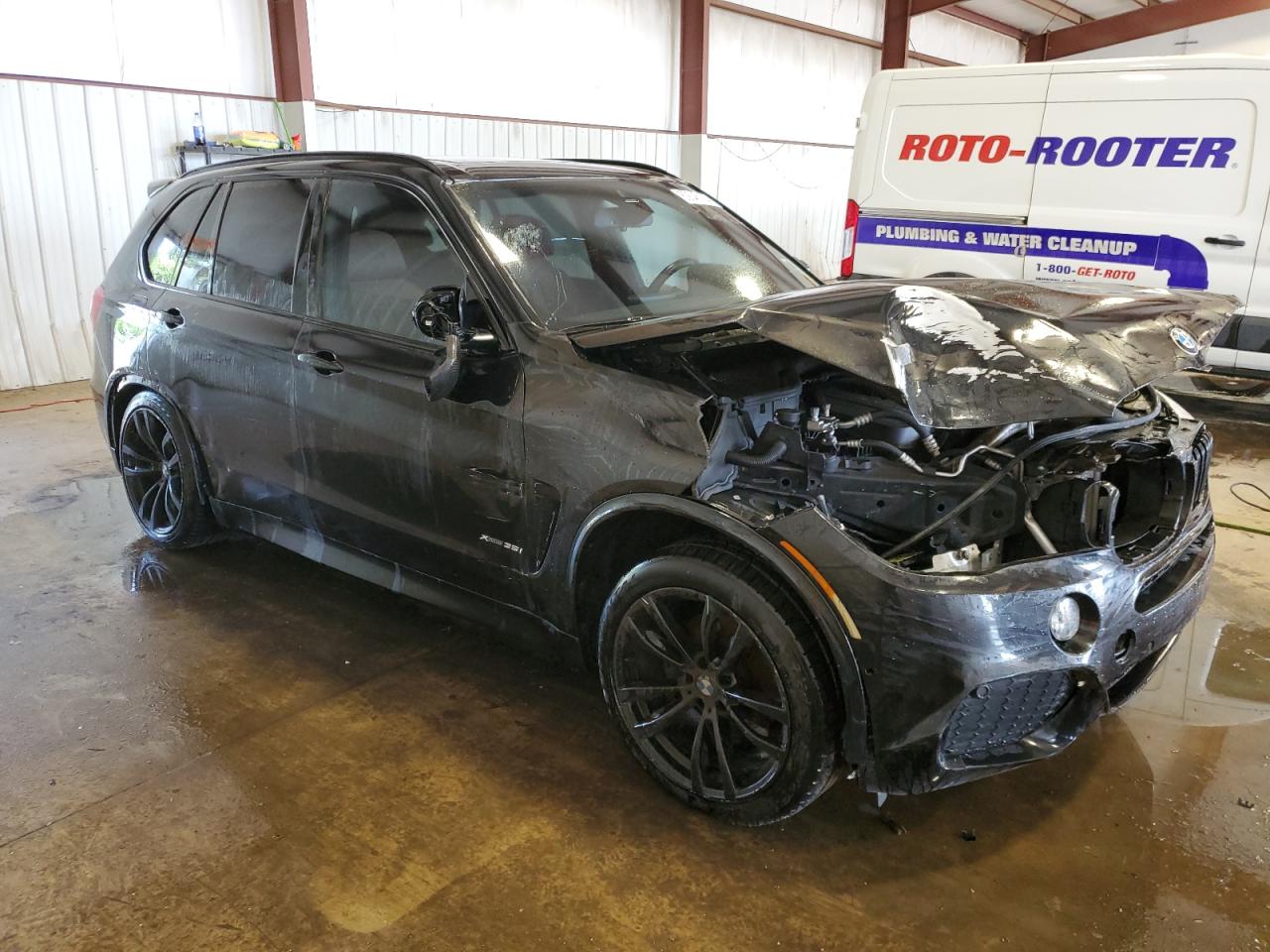 VIN 5UXKR0C35H0V81350 2017 BMW X5 no.4