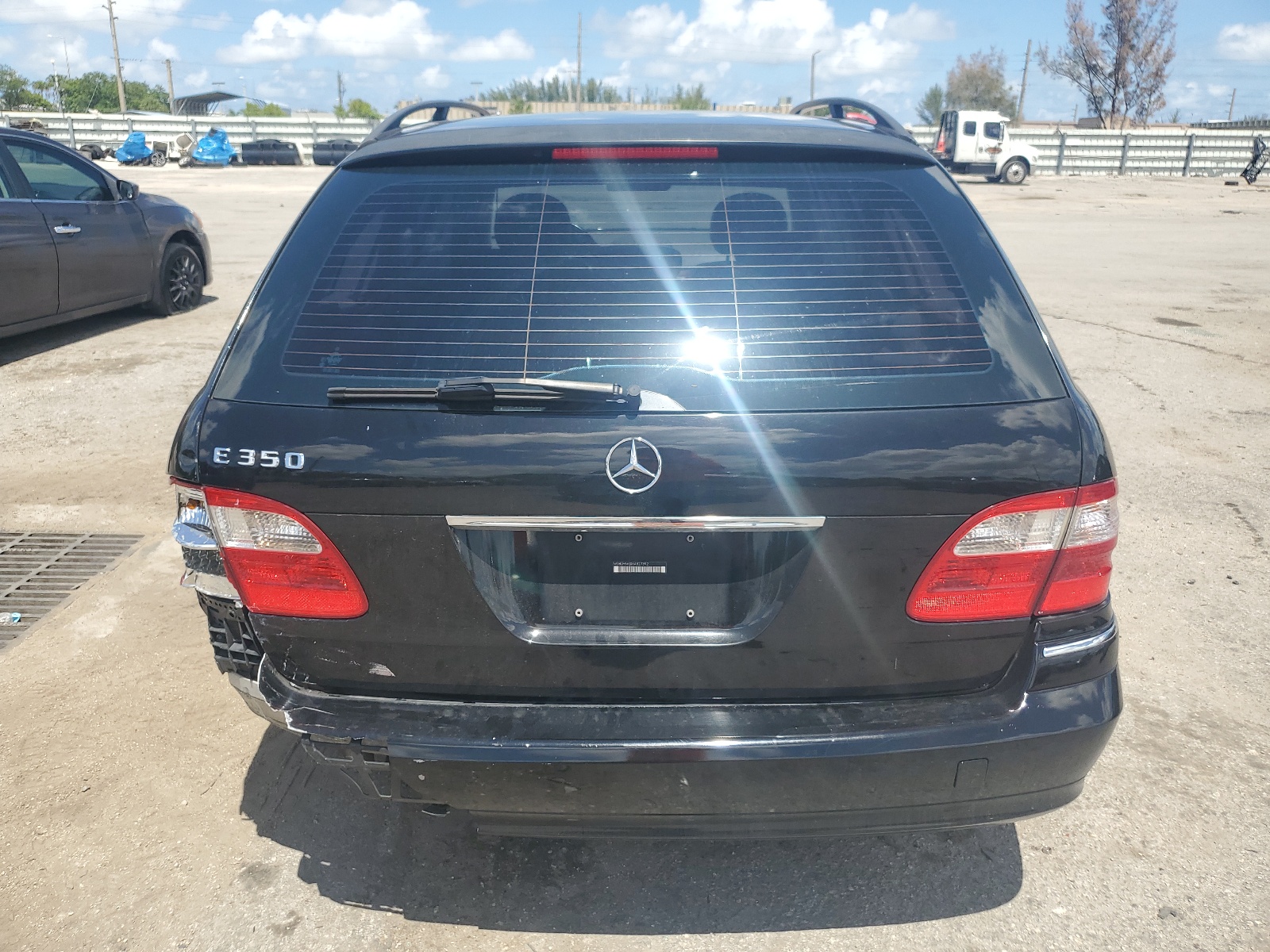 WDBUH56J06A827392 2006 Mercedes-Benz E 350 Wagon