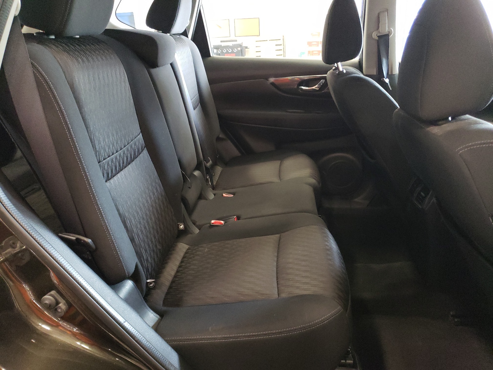 KNMAT2MV6HP513978 2017 Nissan Rogue S