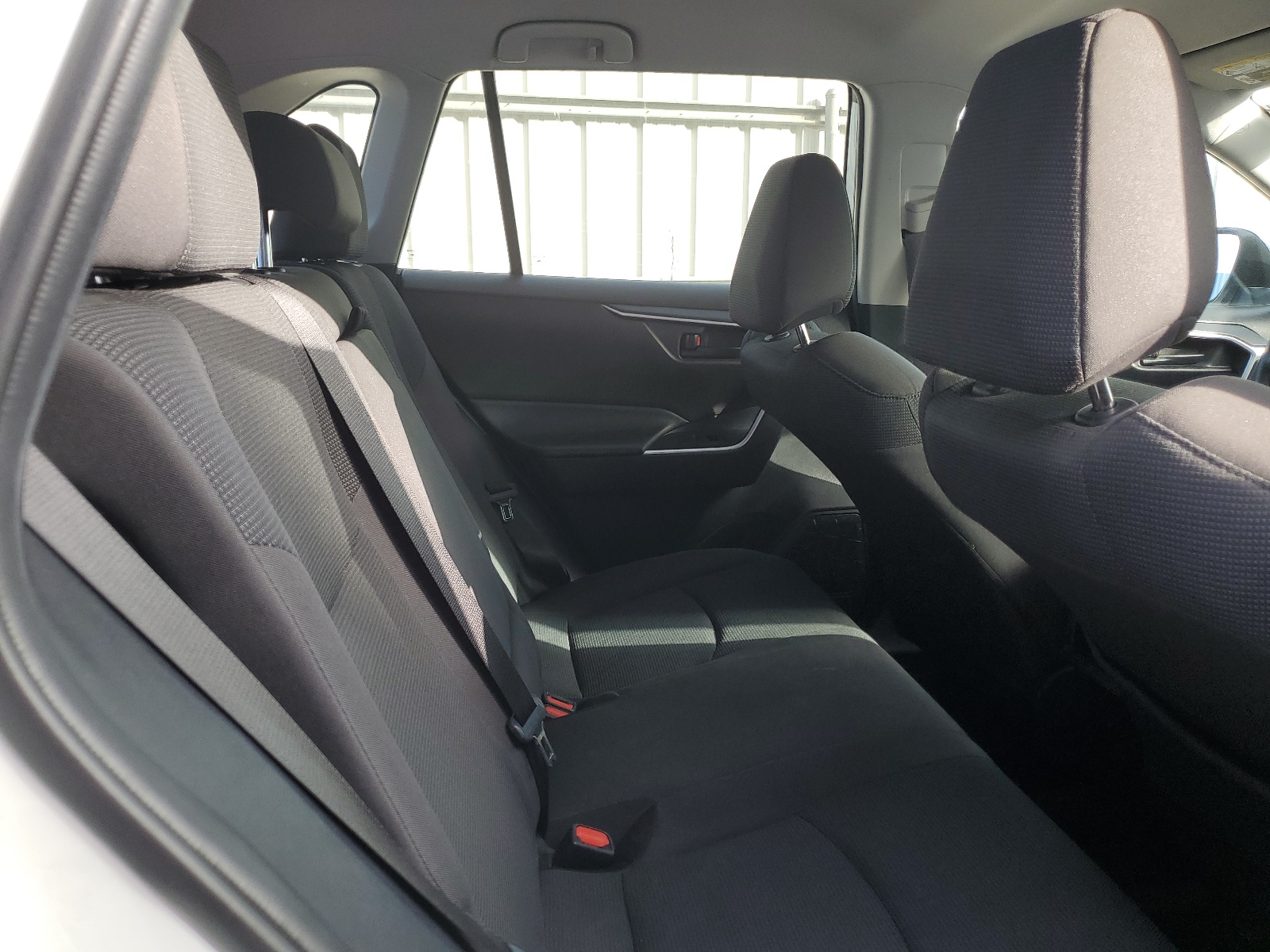 2T3H1RFV5LC050501 2020 Toyota Rav4 Le