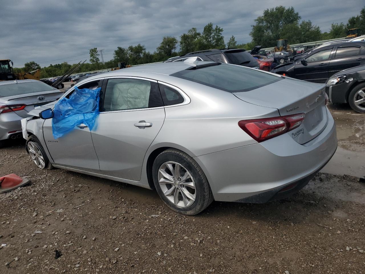 1G1ZD5ST9MF009288 2021 CHEVROLET MALIBU - Image 2