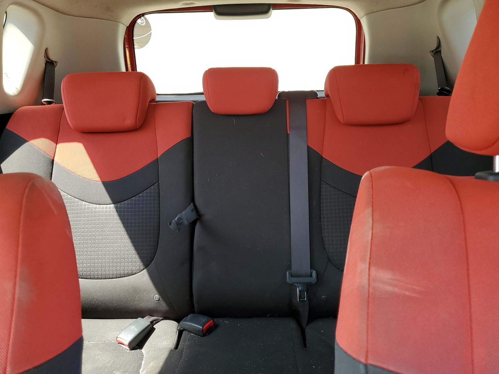 KNDJT2A29A7083833 2010 Kia Soul +